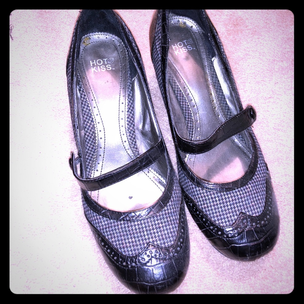 Stylish black Mary Janes